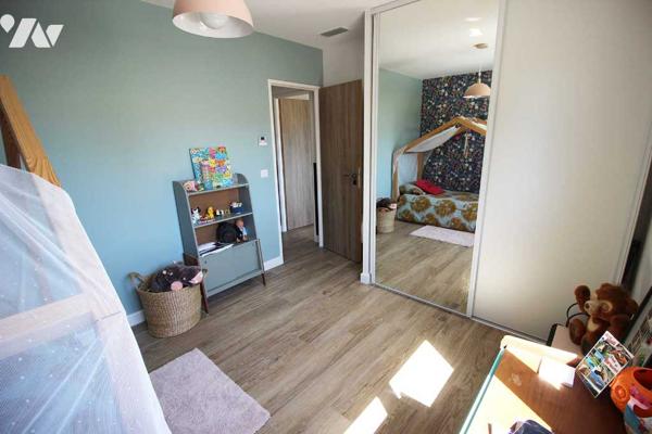 Magnifique villa de 134 m2 hab. sur 2 niveaux (avec terrasse & piscine) aux 3 Lucs à Marseille (12e)