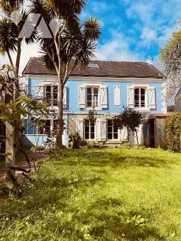 Maison de ville sur la Halage