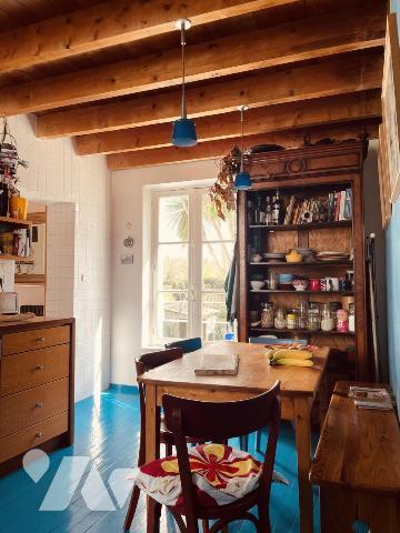 Maison de ville sur la Halage