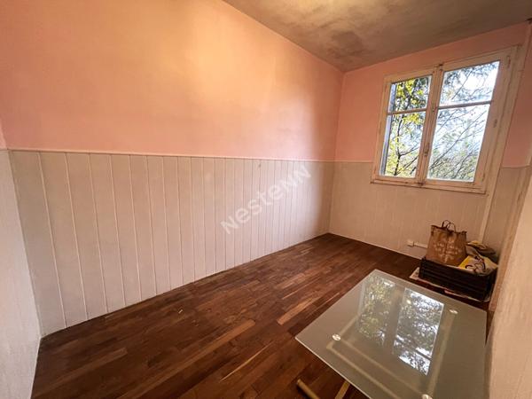 PAVILLON 2 CHAMBRES 1 BUREAU PROCHE CENTRE DE VALENCAY AVEC TERRAIN ET GARAGE (INDRE 36)