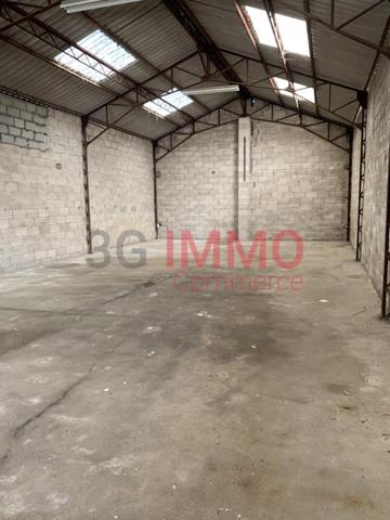 Location / Local Industriel / Bâtiment