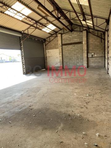 Location / Local Industriel / Bâtiment