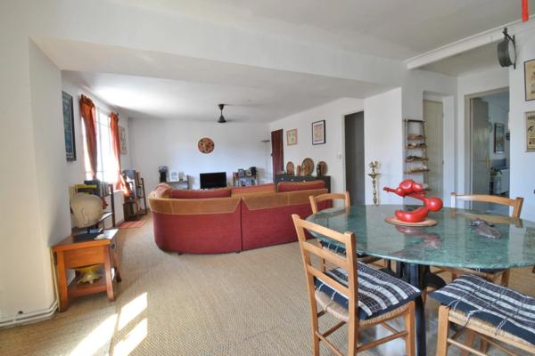 Maison ville de 130 m2 avec jardin et garage - BOLLENE (84)