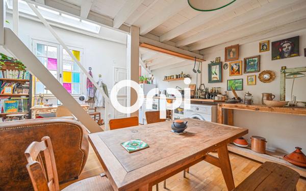 Appartement à vendre    2 pièces • 47 m2 Paris 20