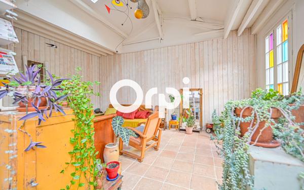 Appartement à vendre    2 pièces • 47 m2 Paris 20