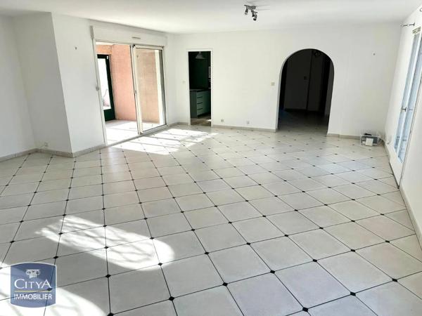 Maison à louer 5 pièces 154.12m² Saint-Jean-d'Illac (33127)