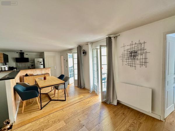 Appartement à vendre à Bordeaux en Gironde (33000), ref : 33010/156 Chartrons