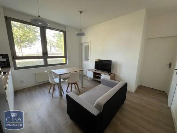 Appartement à louer 1 pièce 9.59m² Changé (53810)