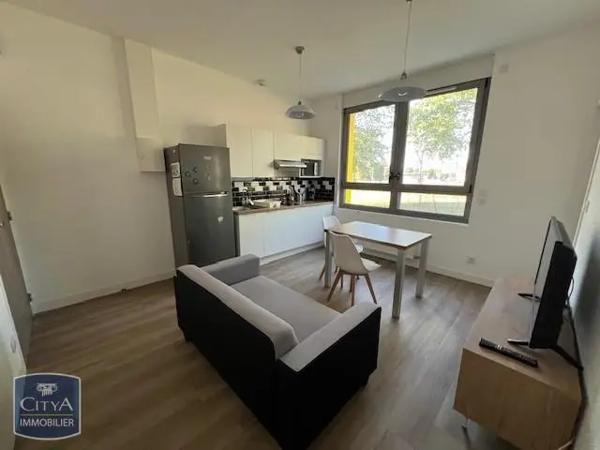 Appartement à louer 1 pièce 9.59m² Changé (53810)