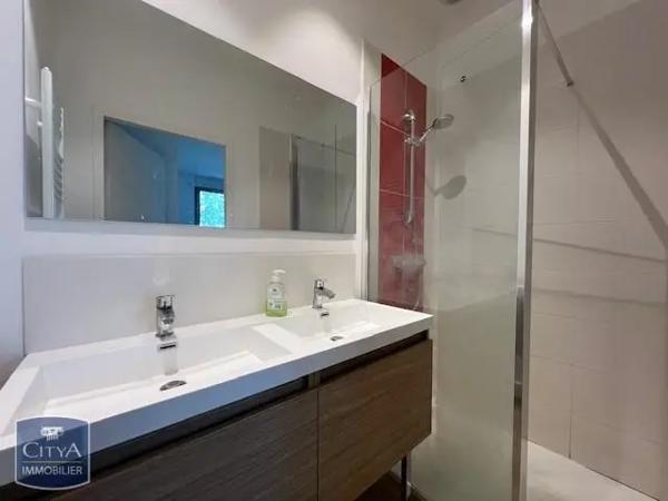 Appartement à louer 1 pièce 9.59m² Changé (53810)