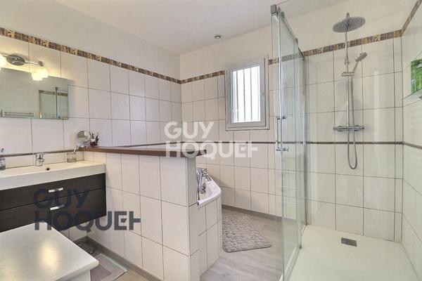 Maison récente à BERNAY