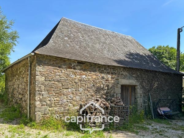 PROPRIÉTÉ DE CARACTÈRE SUR PLUS DE 9 HECTARES – MAISON EN PIERRE DE 235 M², APPARTEMENT INDÉPENDANT, DÉPENDANCE EN PIERRE, PRAIRIES, BOIS ET TROIS ÉTANGS – PROCHE LOUDÉAC