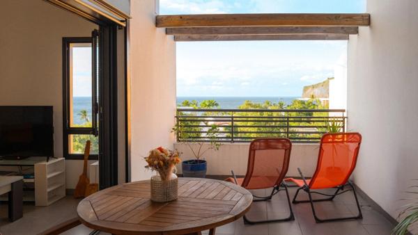 T2 toît terrasse d'exception à la Possession