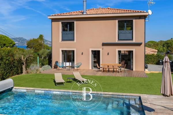 Hyères, Villa  136 m² à vendre
