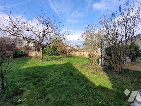 MAISON DE VILLE 5 CHAMBRES GARAGE