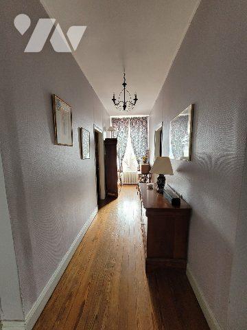 MAISON DE VILLE 5 CHAMBRES GARAGE