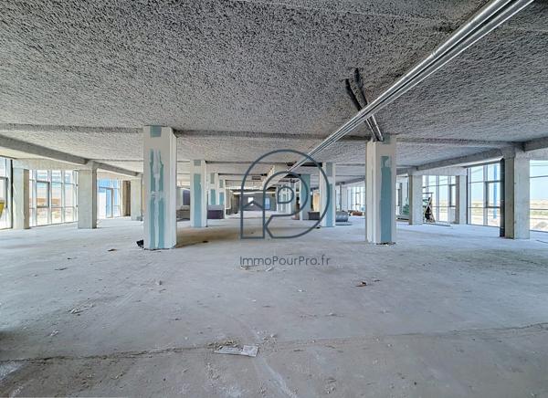 Dunkerque – Bureaux neufs face mer | 941 m² divisibles dès 400 m² | Marina | À vendre