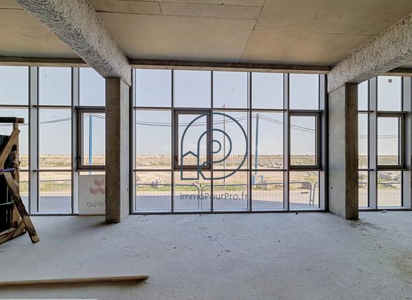 Dunkerque – Bureaux neufs face mer | 941 m² divisibles dès 400 m² | Marina | À vendre