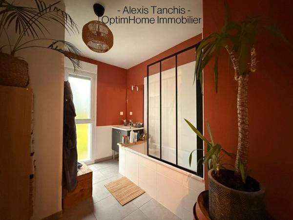 LILLE — Jardin des Plantes — Duplex lumineux avec terrasse & garage