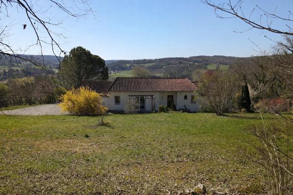 Vente                                                      Maison
                        
                     6 pièces                      165 m2                     à Salviac