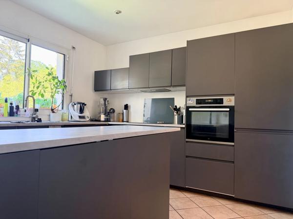 Acheter une maison familiale à Bordeaux Cauderan 4 chambres Jardin Piscine