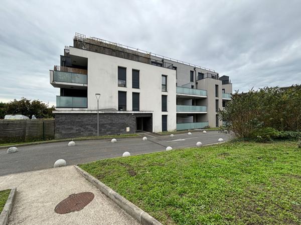 33150 CENON - Appartement T2 de 42m2 avec terrasse et place de parking à vendre