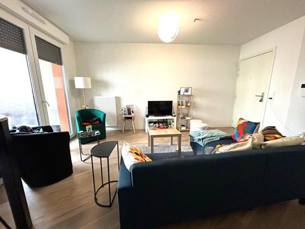 33150 CENON - Appartement T2 de 42m2 avec terrasse et place de parking à vendre
