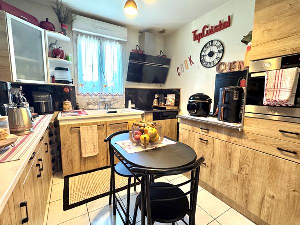 Maison Vernou Sur Brenne 4 pièce(s) 79 m2