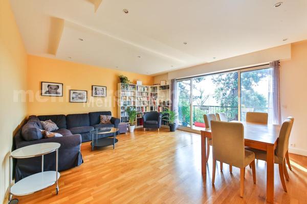 APPARTEMENT 122m2 RENOVE 4 CHAMBRES AVEC BALCON