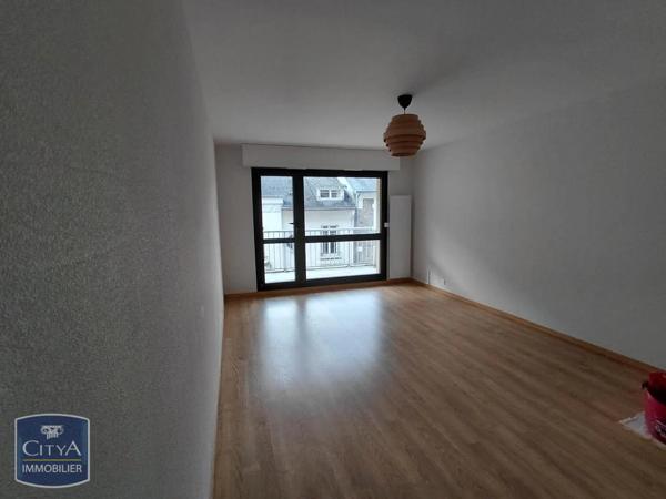 Appartement à louer 3 pièces 69.57m² Limoges (87000)