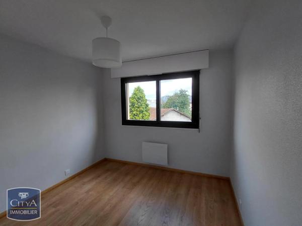Appartement à louer 3 pièces 69.57m² Limoges (87000)