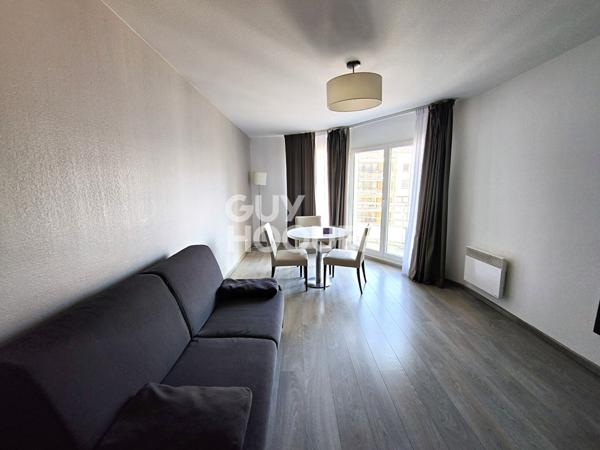Appartement Courbevoie 2 pièces 49.81 m2