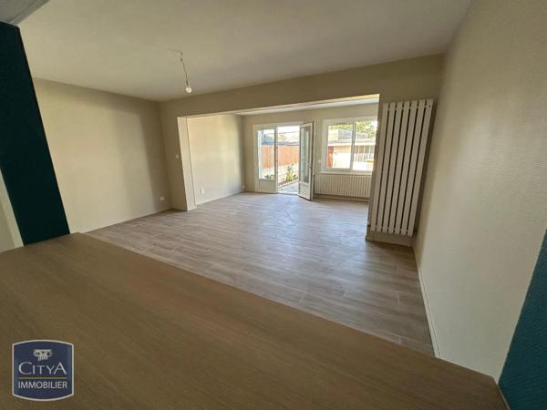 Maison à louer 5 pièces 79.69m² Le Mans (72100)