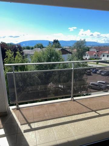 Appartement à louer à Prévessin-Moëns (01280)