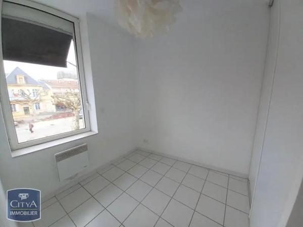 Appartement à louer 2 pièces 34.82m² Bergerac (24100)