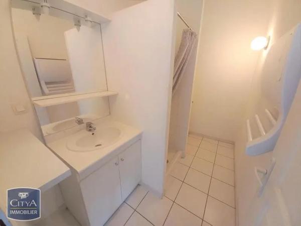 Appartement à louer 2 pièces 34.82m² Bergerac (24100)