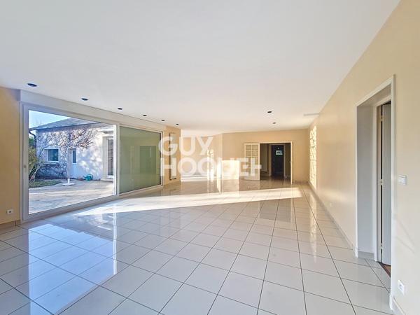 Maison Champigny 259 m2