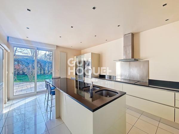 Maison Champigny 259 m2