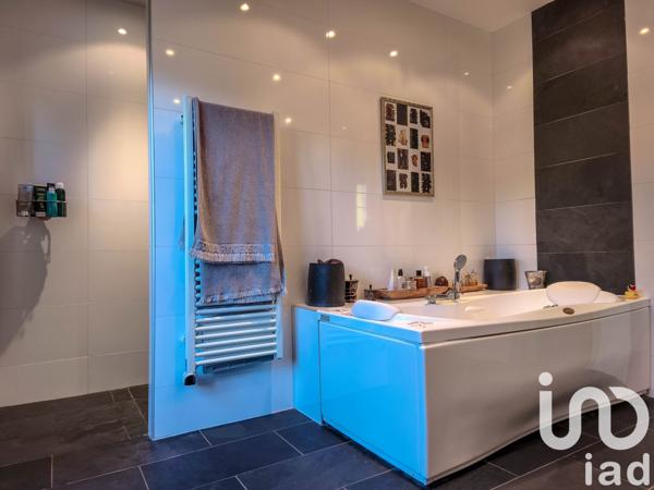 Maison à vendre 6 pièces 226 m² Rodez