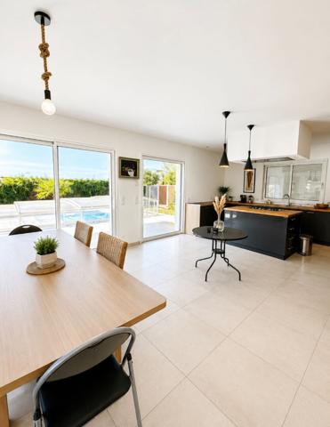 33500 LIBOURNE Maison Libourne 7 pièce(s) 200 m2