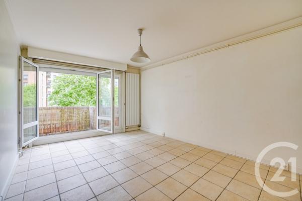 Appartement F2 à vendre  2 pièces - 44,38 m2 PARIS - 75019