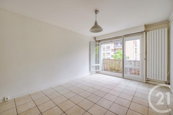 Appartement F2 à vendre  2 pièces - 44,38 m2 PARIS - 75019