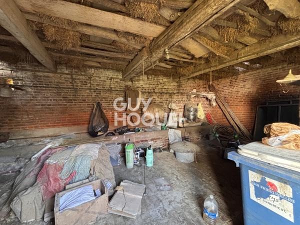 ACHEUX EN AMIENOIS - LONGÈRE D'ENVIRON 100M²