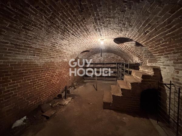 ACHEUX EN AMIENOIS - LONGÈRE D'ENVIRON 100M²