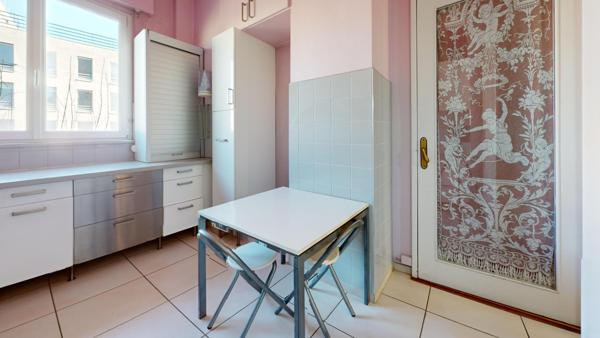 Appartement 121 m² avec studio loué, balcon, garage et cave