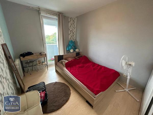 Appartement à louer 3 pièces 60.01m² Poitiers (86000)