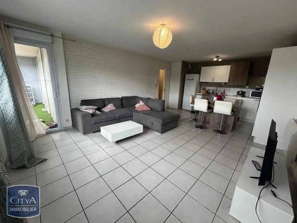 Appartement à louer 3 pièces 60.01m² Poitiers (86000)