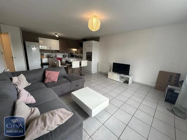 Appartement à louer 3 pièces 60.01m² Poitiers (86000)