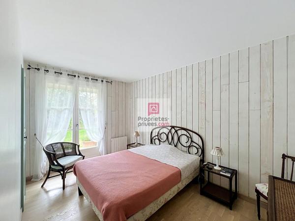Maison 5 chambres, 2 garages