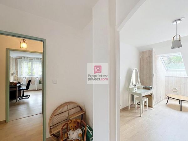 Maison 5 chambres, 2 garages